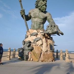 Meet your Posher, Brenda